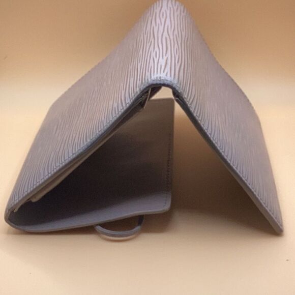 Vintage EUC Louis Vuitton Tri Fold Wallet - Picture 7 of 7